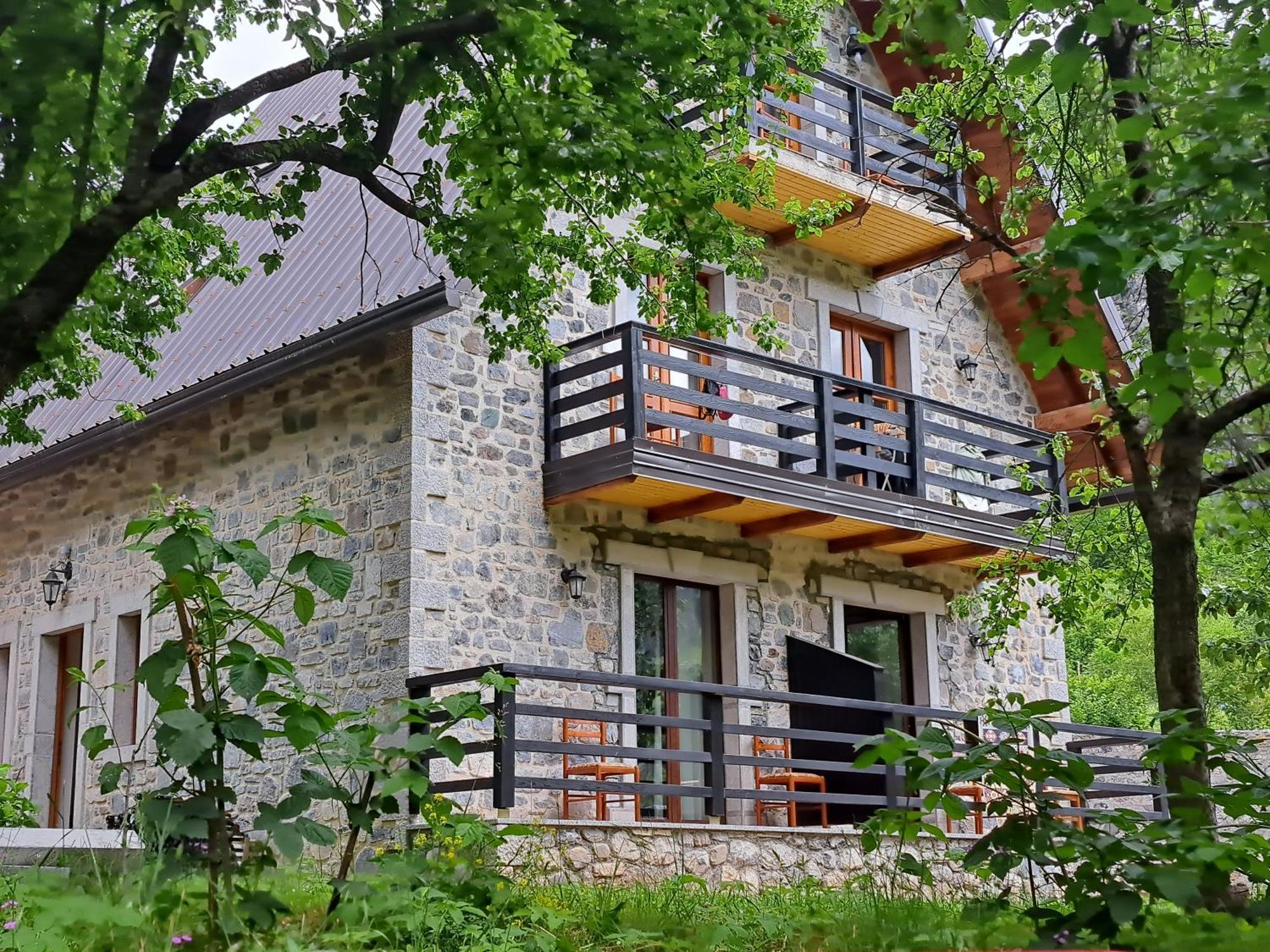 Villa Gjecaj Guesthouse And Restaurant Theth Exterior foto